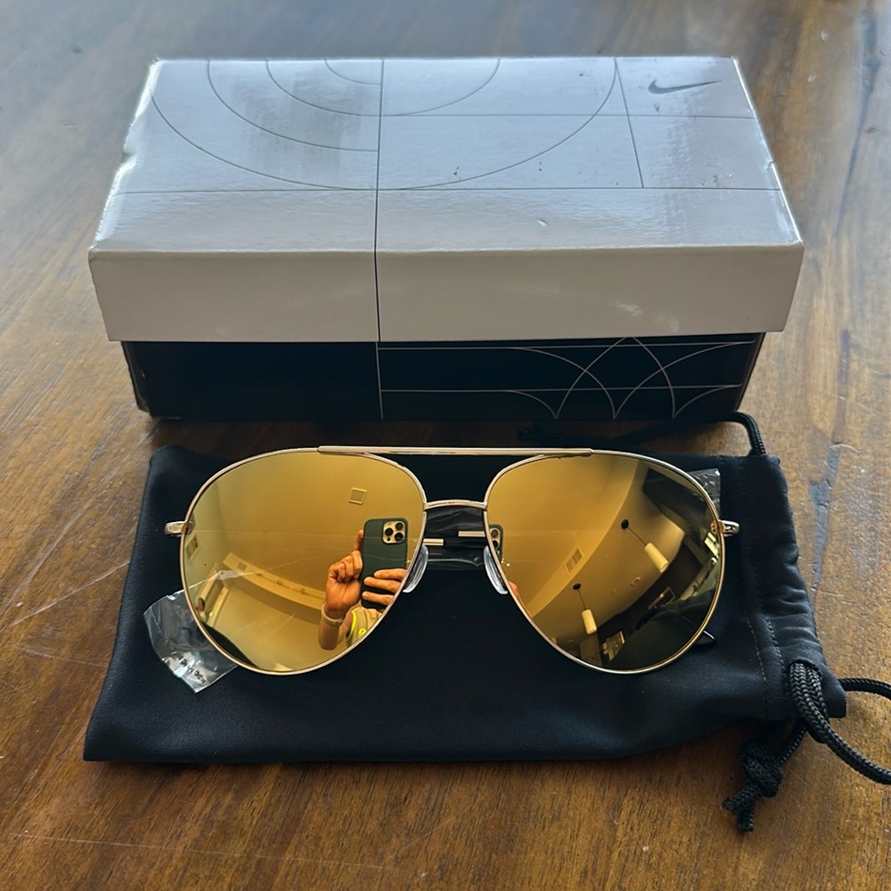 NWT Nike aviator sunglasses